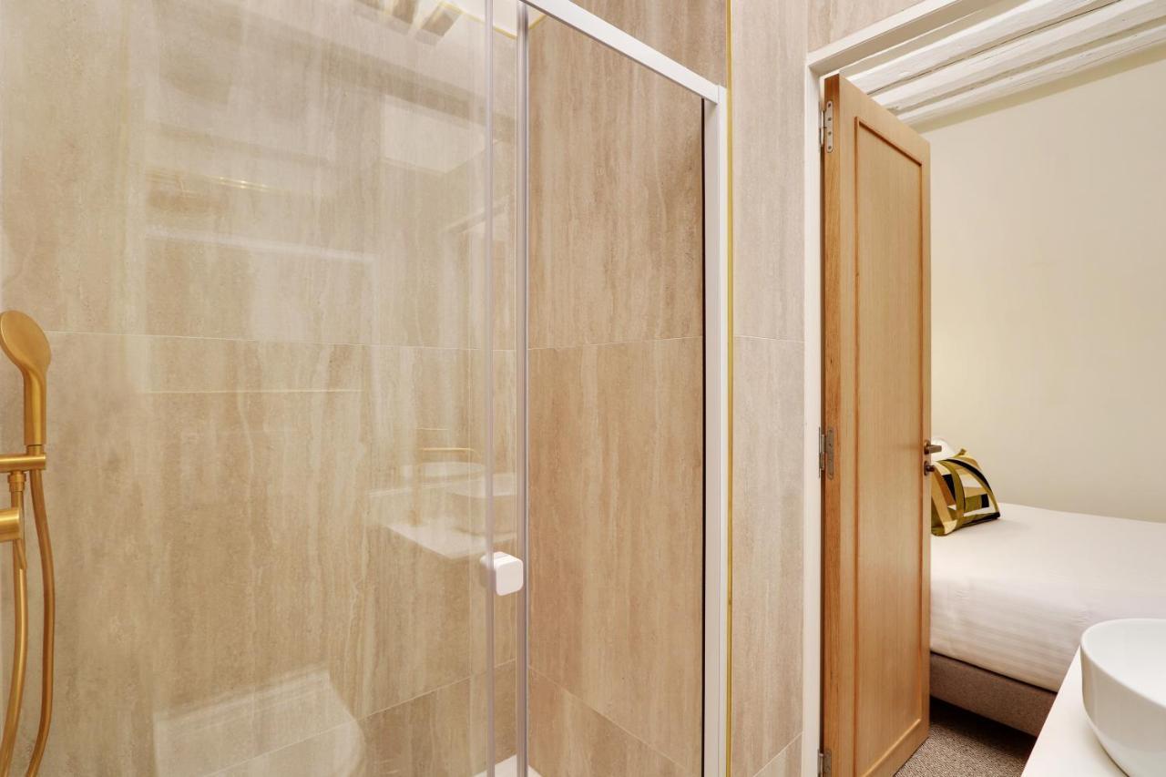 פריז Pick A Flat'S Apartments In Louvre - Rue Saint Honore מראה חיצוני תמונה