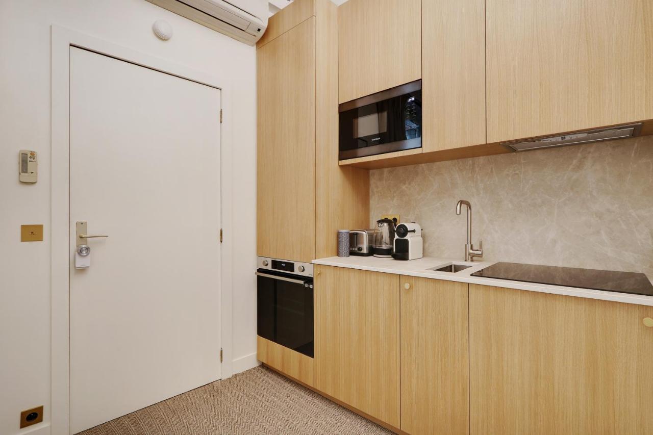פריז Pick A Flat'S Apartments In Louvre - Rue Saint Honore מראה חיצוני תמונה