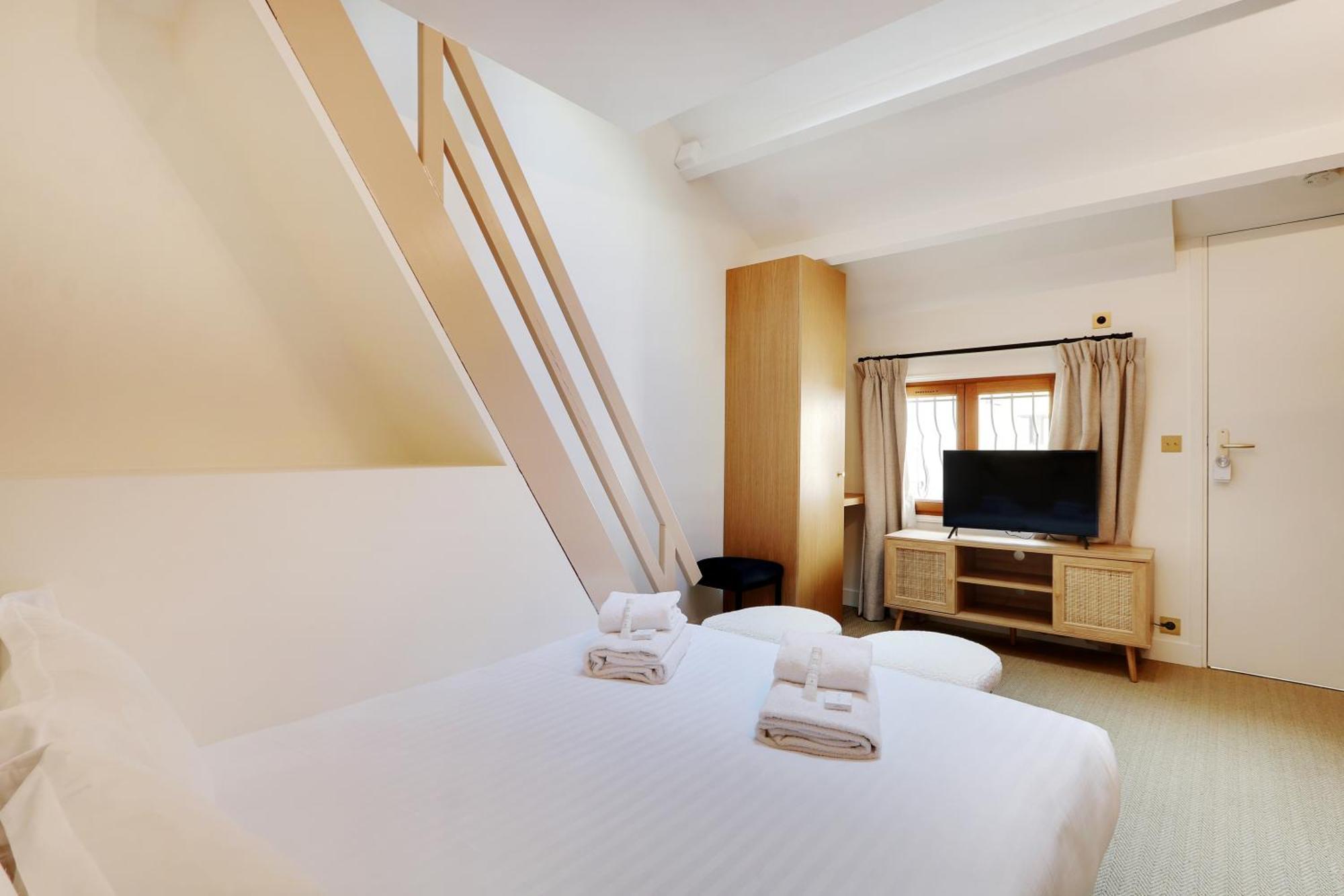 פריז Pick A Flat'S Apartments In Louvre - Rue Saint Honore מראה חיצוני תמונה