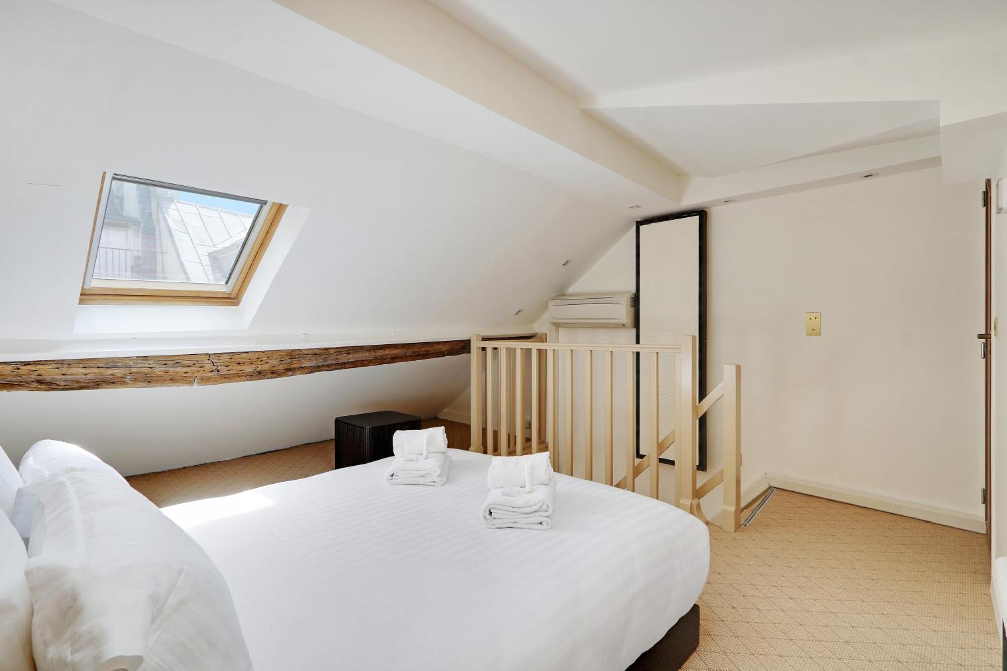 פריז Pick A Flat'S Apartments In Louvre - Rue Saint Honore מראה חיצוני תמונה
