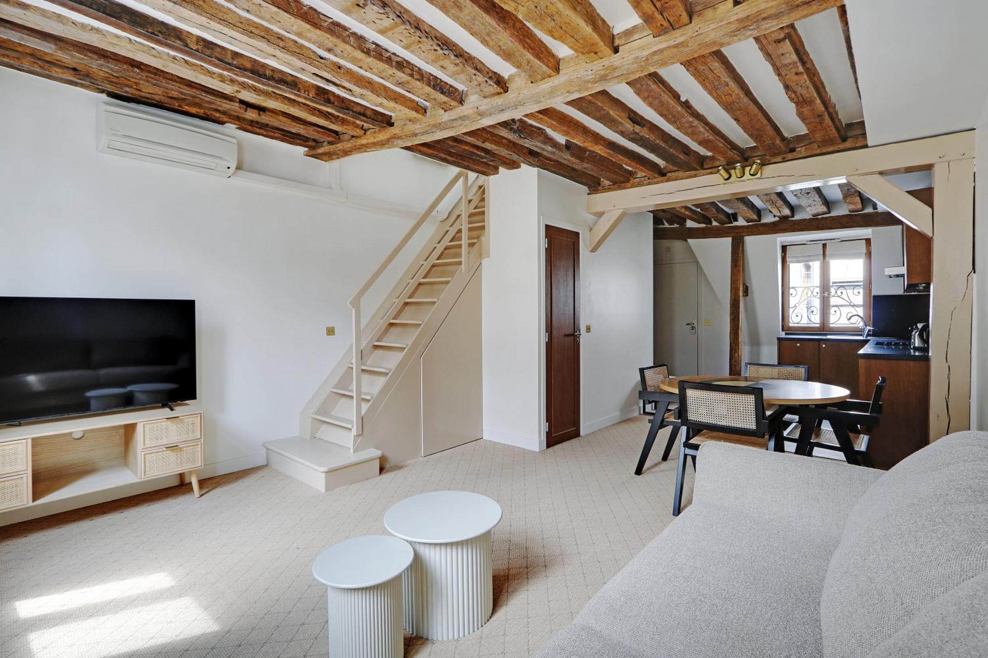 פריז Pick A Flat'S Apartments In Louvre - Rue Saint Honore מראה חיצוני תמונה